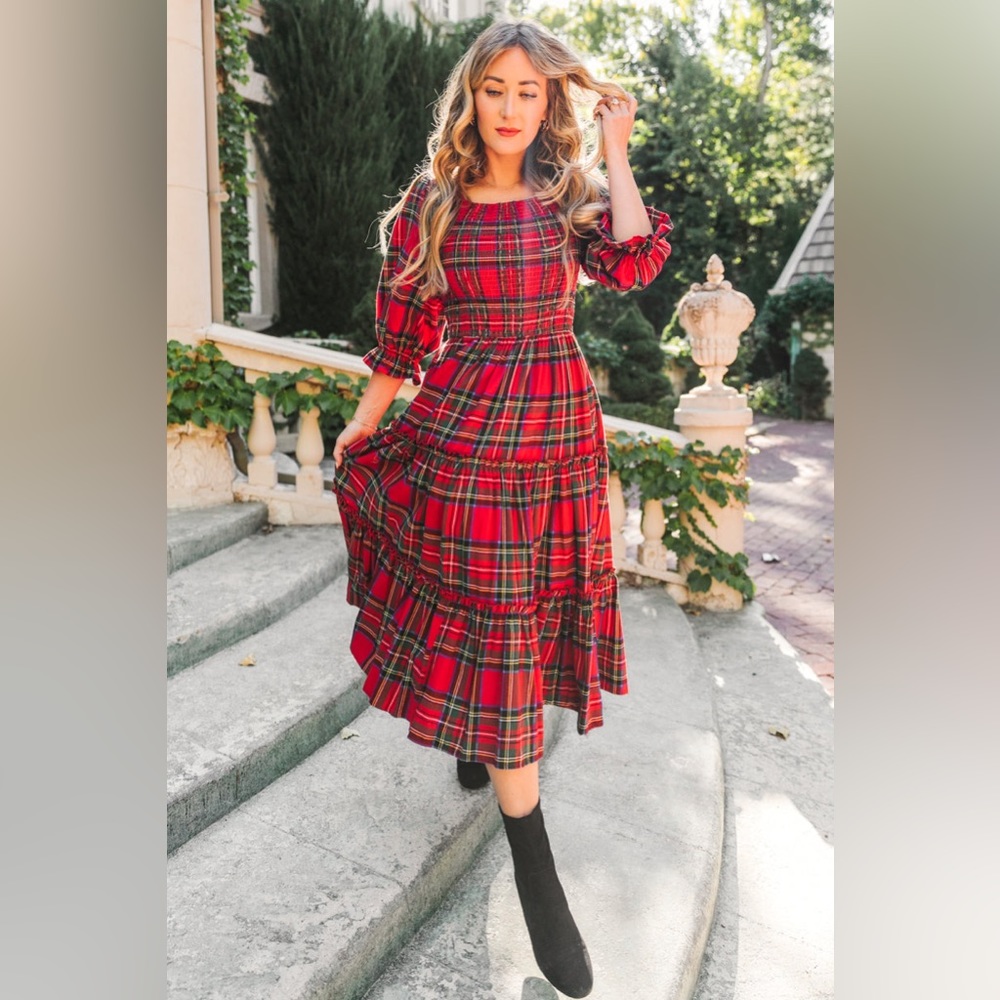 BRAND NEW RED TARTAN PLAID DRESS SIZE M
